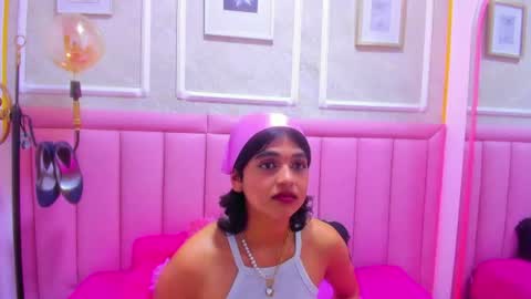 velvet_giirll online show from July 2026 02:54:01 PM