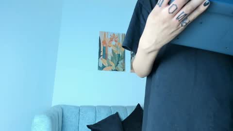 Snapshot of velvetnoir__ chatting on May 2026 11:50:02 AM online show from May 2026 11:50:02 AM