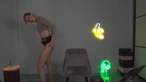 VelvetTGirl online show from March 2026 05:07:02 PM