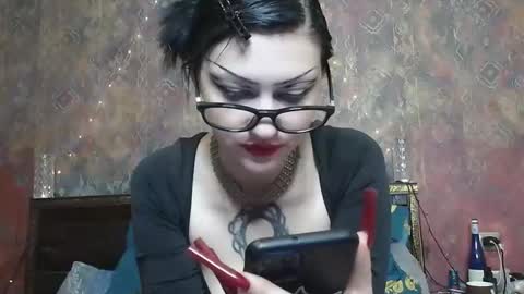 Naly online show from December 2025 09:18:02 AM