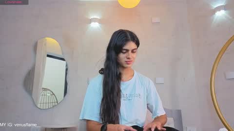 VENUS online show from April 2026 12:11:02 PM