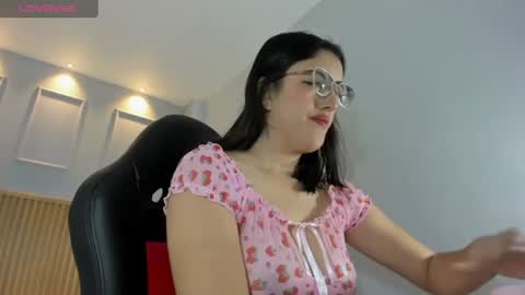 Snapshot of venusgreys1 chatting on June 2026 12:08:01 PM VENUS online show from June 2026 12:08:01 PM