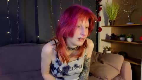 Erica online show from February 2026 07:56:02 PM