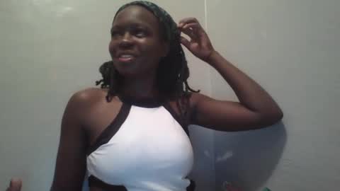 vera_bright online show from February 2025 10:37:02 PM