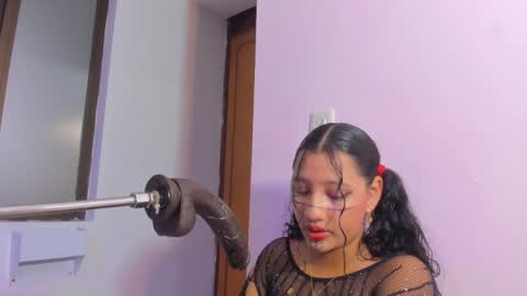 Veronica  online show from June 2026 08:01:01 PM
