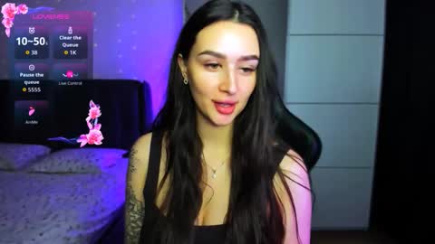 Veronica online show from December 2025 04:28:02 AM