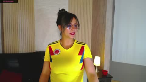Snapshot of veronica_saenzz1 chatting on June 2026 09:13:01 PM Vero online show from June 2026 09:13:01 PM