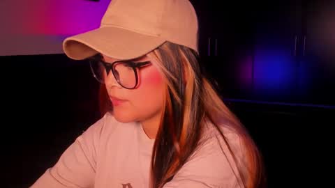 Vero online show from March 2026 04:06:01 AM