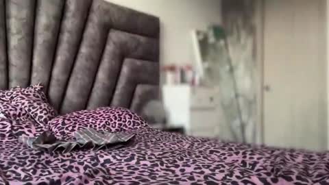 Miss Veronica dussan  Tw Veronicasm     IG Ashveronica  online show from March 2026 11:21:01 PM