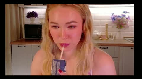 Veronika online show from November 2025 05:34:02 PM