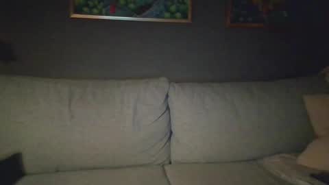 Snapshot of versatilexswede chatting on December 2025 06:17:02 AM John online show from December 2025 06:17:02 AM