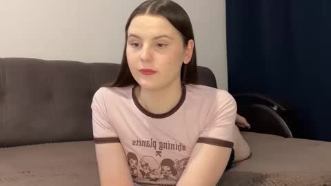 Karina followed me bb online show from November 2025 09:23:01 AM