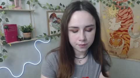 veryveryvery_shy online show from April 2026 05:34:01 AM