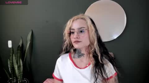 natalia gomez online show from March 2026 08:37:02 PM