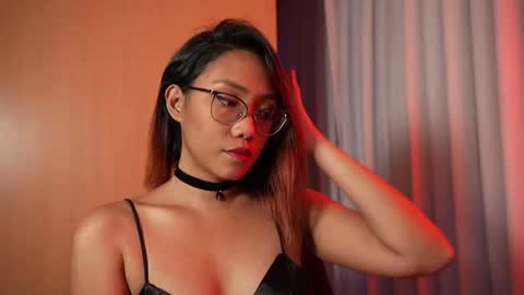 Snapshot of vexanyx chatting on May 2026 12:54:01 PM Vexa Nyx online show from May 2026 12:54:01 PM