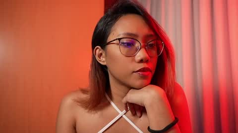 Snapshot of vexanyx chatting on May 2026 02:35:02 PM Vexa Nyx online show from May 2026 02:35:02 PM