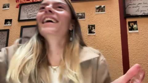 papichulo y mamichula online show from July 2026 11:15:01 AM