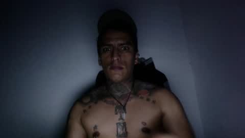 Snapshot of vicctorzc chatting on November 2025 06:46:02 AM Victor cardenas online show from November 2025 06:46:02 AM