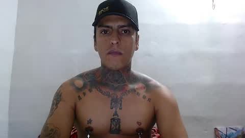 Snapshot of vicctorzc chatting on February 2026 09:38:02 PM Victor cardenas online show from February 2026 09:38:02 PM