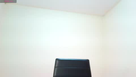 Victoria  online show from July 2026 04:29:01 AM