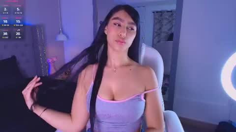 Snapshot of victoria_ellington chatting on July 2026 11:46:01 AM online show from July 2026 11:46:01 AM