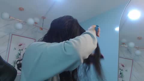 Victoria online show from April 2026 01:11:01 PM