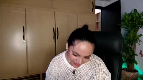 Victoria online show from February 2026 08:16:01 PM