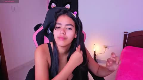 victoriacarmonaa online show from February 2026 05:05:02 PM