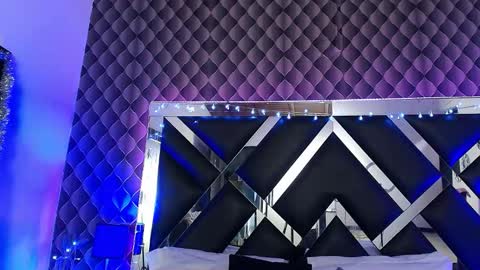 victtoria lee online show from February 2026 07:57:02 PM