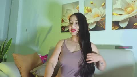 VIOLET  online show from April 2026 11:16:01 PM