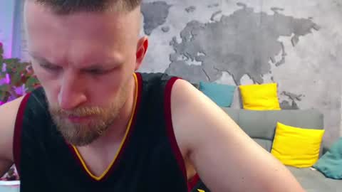 vikingchrisss online show from June 2026 10:05:02 AM