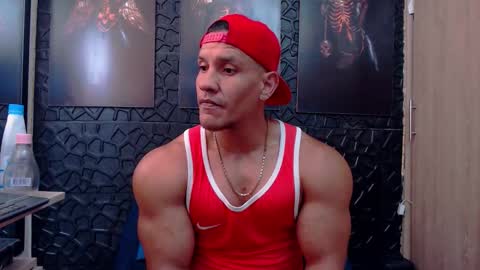 Viktor Herrera online show from March 2026 04:25:02 PM