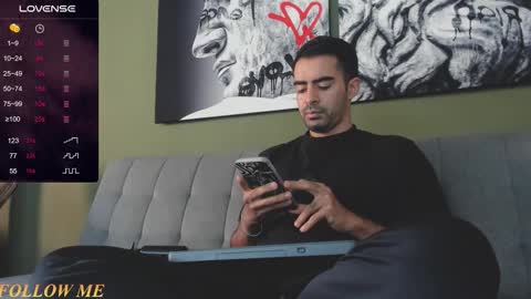 Snapshot of vince_colin chatting on January 2026 12:29:01 PM VINCE online show from January 2026 12:29:01 PM