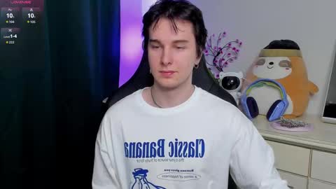 Vincent Strong online show from March 2026 01:38:01 PM