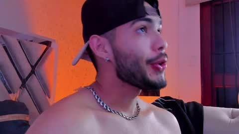 Vincent online show from April 2026 04:04:01 AM