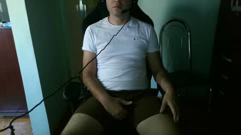 Snapshot of vincentehrt chatting on July 2026 06:54:02 PM vincentehrt online show from July 2026 06:54:02 PM