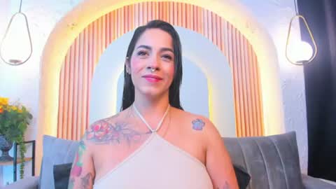 Violette online show from June 2026 10:50:01 AM