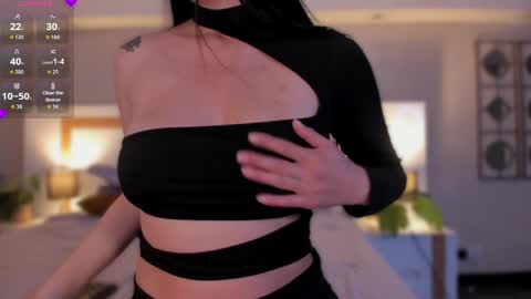 Violeta  online show from April 2026 11:52:02 AM