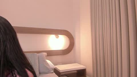 Violeta Sum online show from June 2026 12:55:02 PM