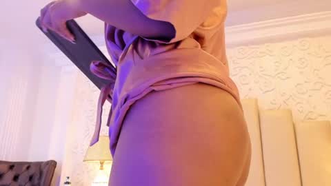 Violeta online show from July 2026 03:39:02 PM