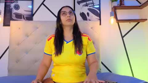violeta simonz online show from July 2026 09:43:02 PM