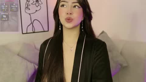 Snapshot of violetblacke_ chatting on June 2026 02:08:02 PM Violetta online show from June 2026 02:08:02 PM