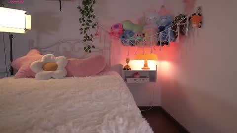 violeth___ online show from July 2026 11:09:02 AM