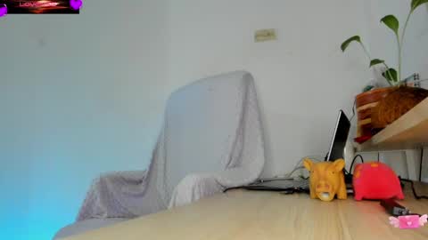 violetparkker online show from June 2026 12:06:02 PM