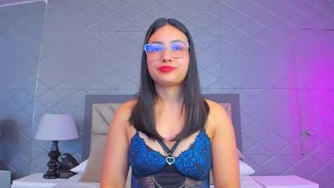 Violet Rousse online show from March 2026 02:34:01 PM