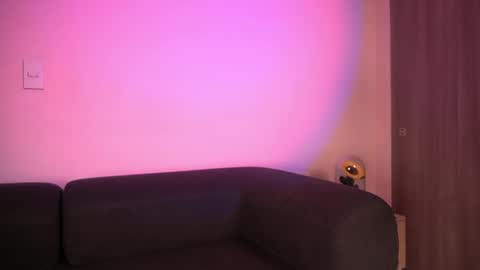 violetta independent model online show from April 2026 03:09:02 AM