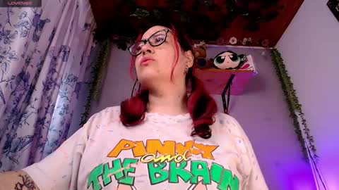 Snapshot of violettasexycam chatting on March 2026 08:53:01 PM violetafetish online show from March 2026 08:53:01 PM