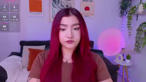 Snapshot of violettcastel chatting on June 2026 08:29:01 PM Violett Castel online show from June 2026 08:29:01 PM