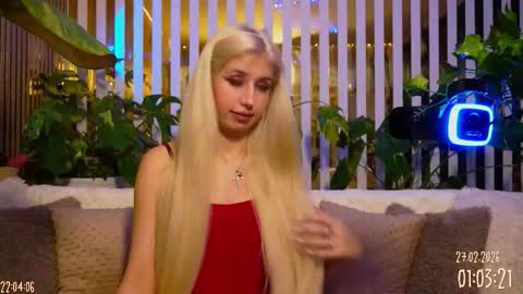 Violetta online show from February 2026 07:03:02 PM