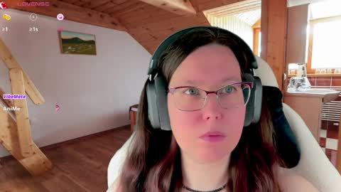 Victoria Romans online show from March 2026 10:04:02 AM